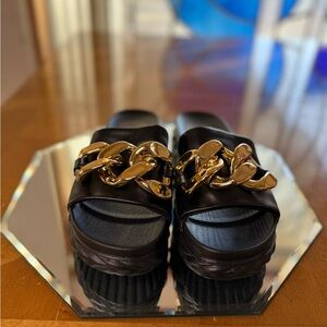 Brand: Vince Camuto / Style: Lana / Color: Black / Size: 5M